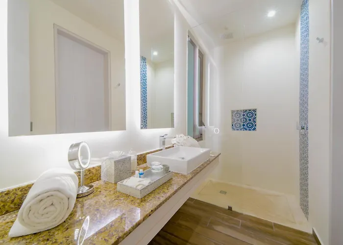 K'uyen Boutique Hotel 4*